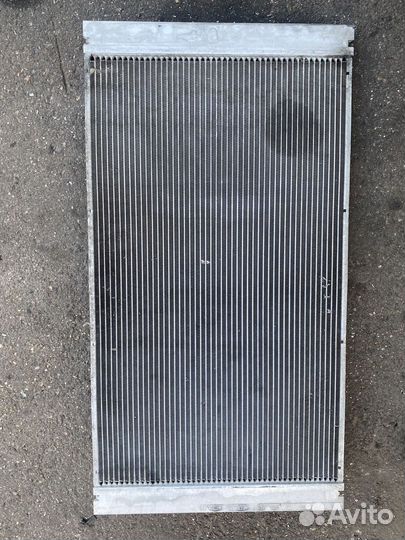 Радиатор охлаждения Volvo S40 MS MS68 3M518005DB