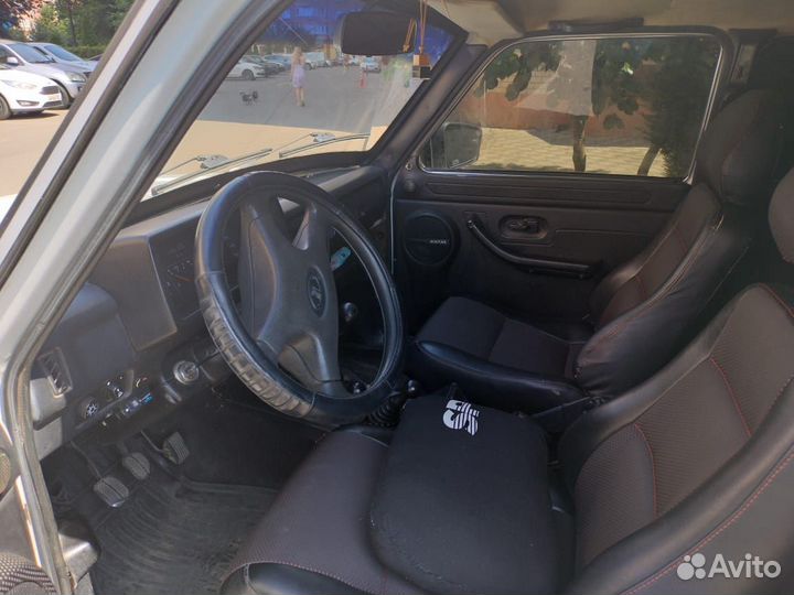 LADA 4x4 (Нива) 1.7 МТ, 2008, 100 000 км