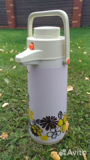 Термос с помпой