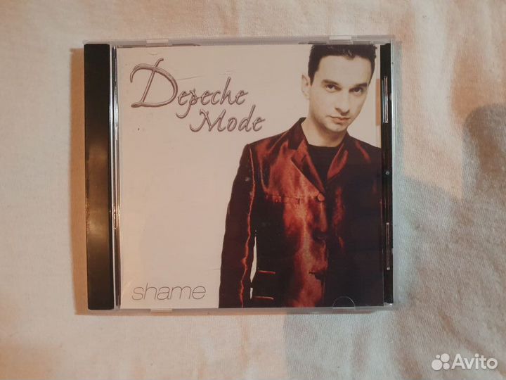 Oasis/Depeche Mode/Andrea Bocelli/Lanna Del Ray