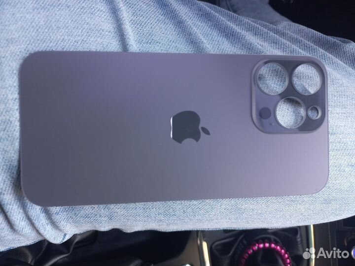 Заднее стекло на iPhone 14 про max Фиолетовое