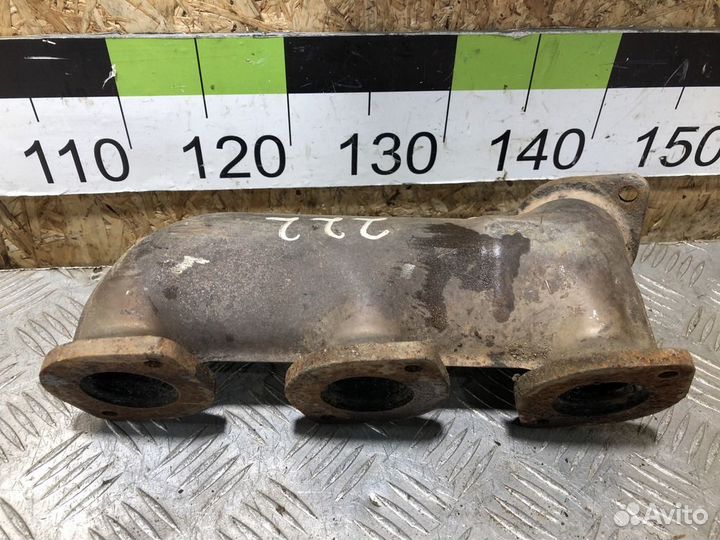 Коллектор выпускной правый E 210