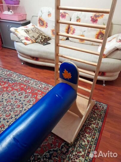 Детская шведская стенка бу с бревном