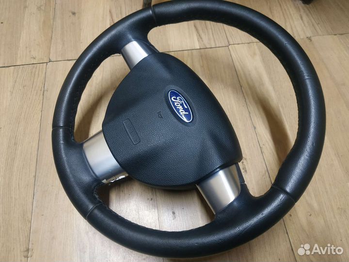 Руль Форд фокус 2 Спорт с аэрбегом