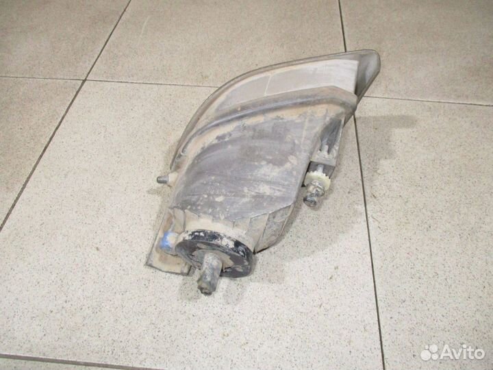 Фара противотуманная правая Toyota LC Prado 120