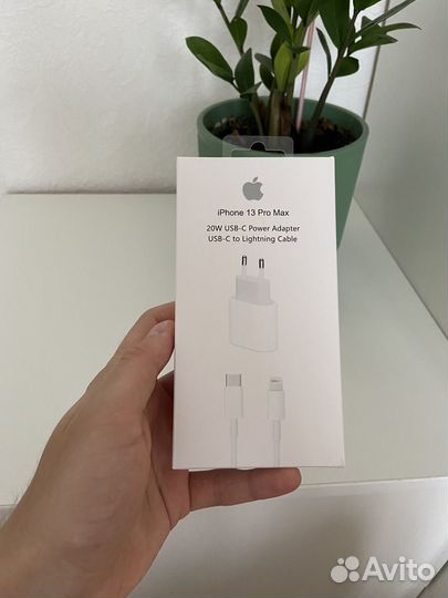 Зарядка на iPhone 20w