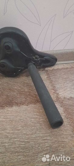 Седушка для велосипеда с трубой