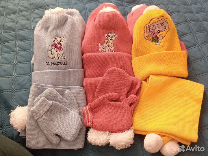 Шапка, шарф, варежки. Комплект