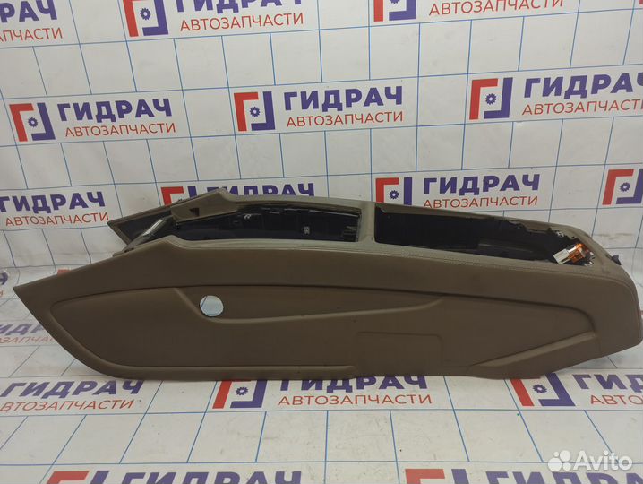 Консоль центральная Audi Q7 (4L) 4L1863244D