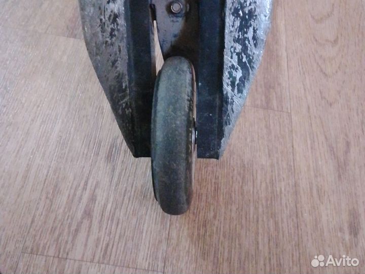 Самокат трюковой