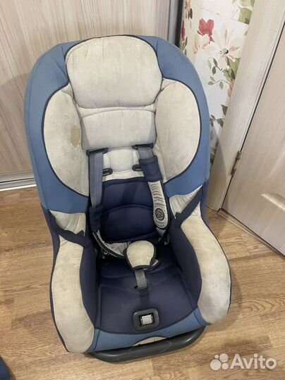 Автокресло и детский мотоцикл