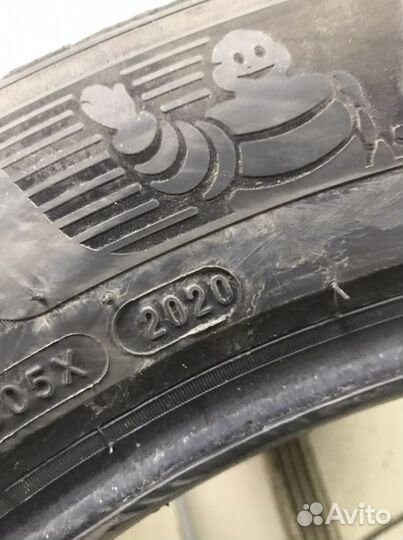 Michelin Pilot Alpin 5 285/45 R21