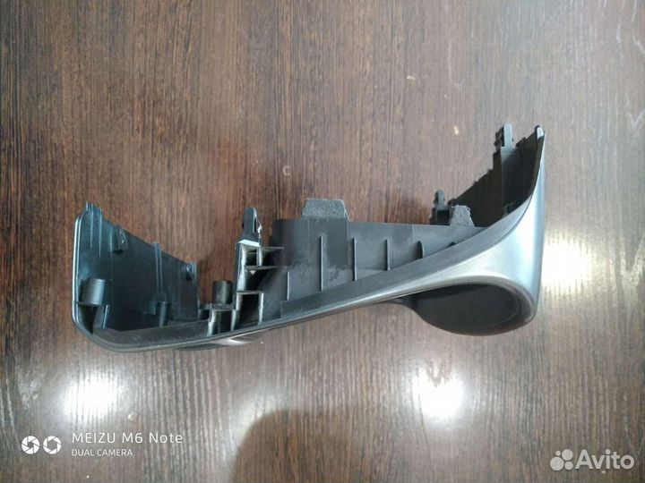 Рамка магнитолы cr-v 2 поколения (с навигацией)