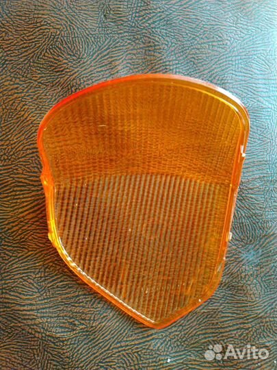 Стекло заднего фонаря Паджеро Спорт