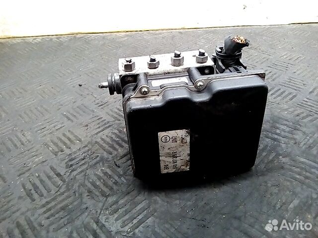 Блок ABS для Volkswagen Polo 5 6R0614517S