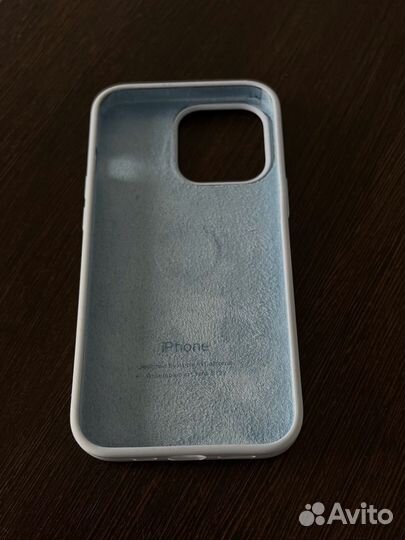 Защитный чехол на iPhone 13 Pro