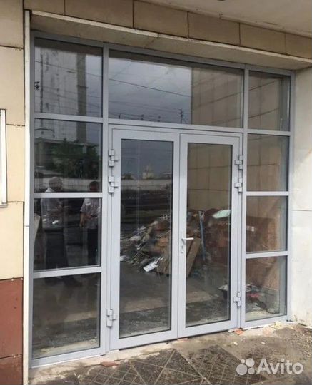 Алюминиевые двери