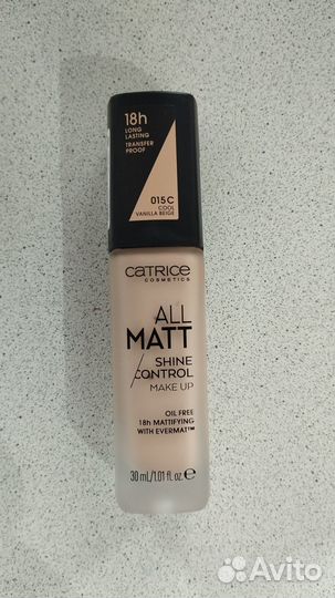 Тональный крем Catrice