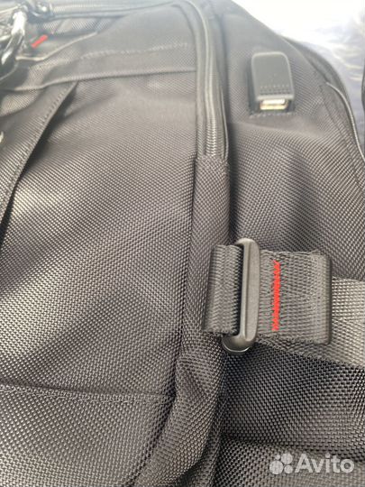 Рюкзаки дорожные с USB выходом