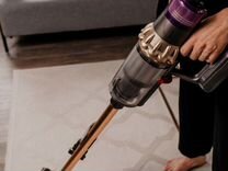 Пылесос dyson V15 detect absolute