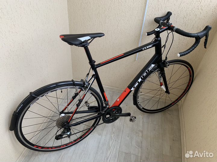 Шоссейный велосипед cube