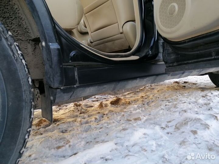 Порог правый Honda CR-V (3) с 2007-2011г