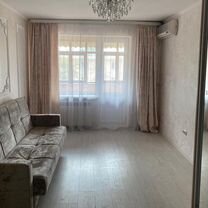 2-к. квартира, 50 м², 4/4 эт.