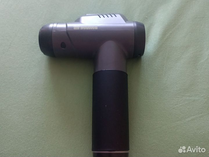 Перкуссионный массажер yukka