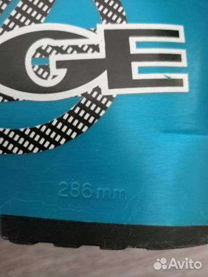 Детские горнолыжные ботинки Lange