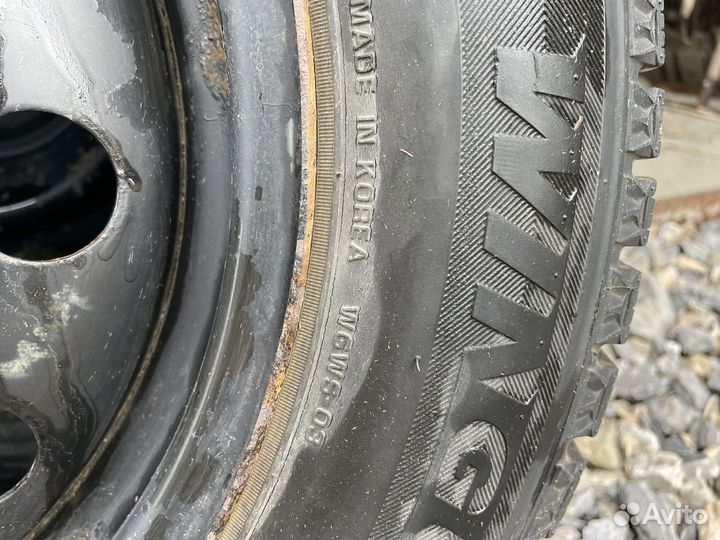 Колеса зимние 185/65 r15 Roadstone (корея)