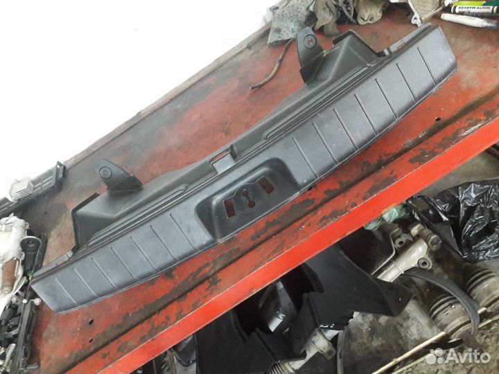 Обшивка отсека багажника SsangYong Actyon 2 2011