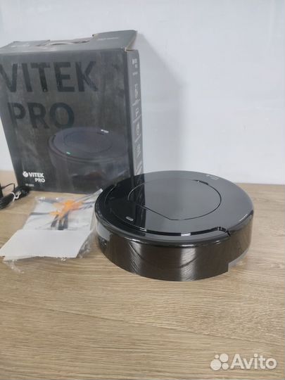 Робот-пылесос vitek