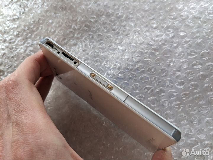 Sony Xperia Z3 Compact, 2/16 ГБ