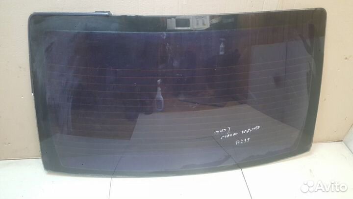 Заднее стекло заднее Ford Focus 1 2.0 zetec