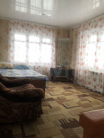 Коттедж 100 м² на участке 8 сот.