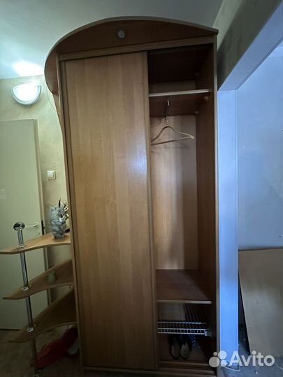 Шкаф в прихожую