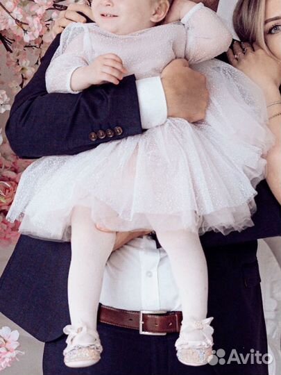Платье нарядное для девочки р. 80