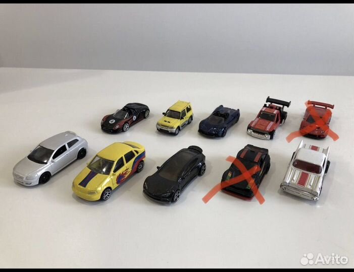 Hot wheels 1:64 машинки