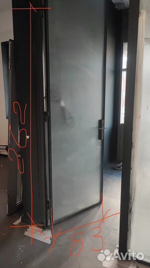 Дверь пластиковая входная и межтамбурная