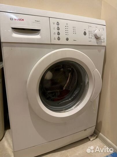 Продам б/у стиральную машину Bosch Maxx 5