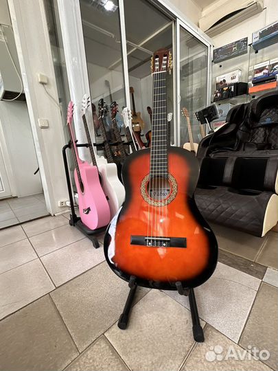 Классическая гитара Fabio