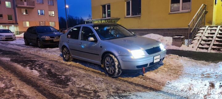 Volkswagen Bora 1.6 МТ, 2001, 270 000 км