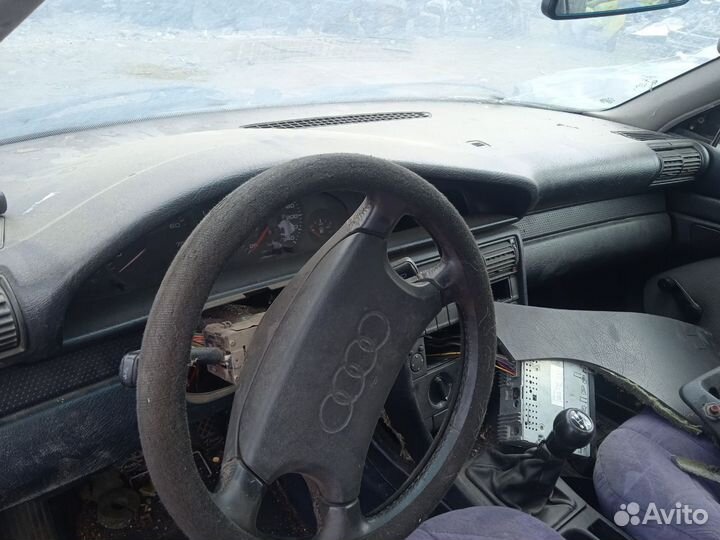 Рычаг передней подвески левый Audi 100 c4