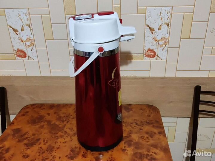 Термос 2 литра, с помпой, на запчасти