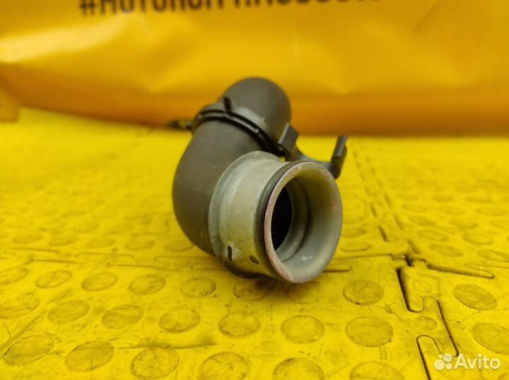 Патрубок радиатора Mercedes-Benz W212 OM651.924