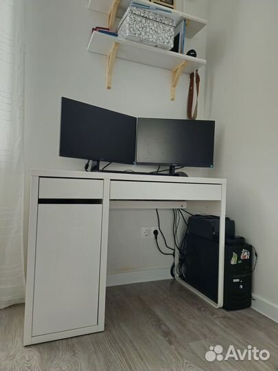 Письменный стол микке икеа