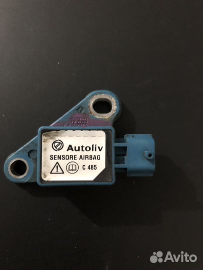 Датчик удара Air bag на фиат добло