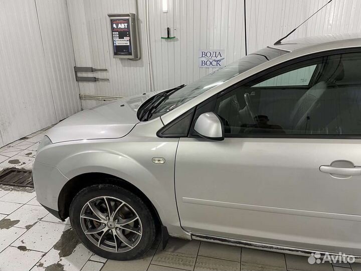 Ford Focus 2.0 МТ, 2006, 200 000 км