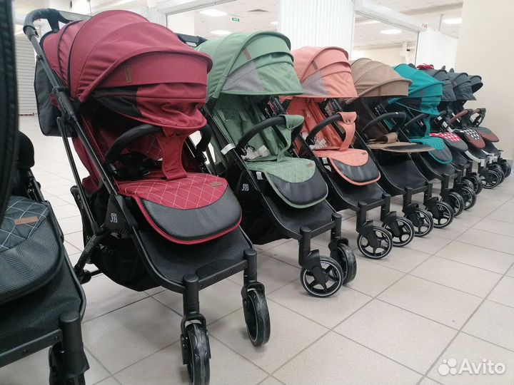 Прогулочная коляска