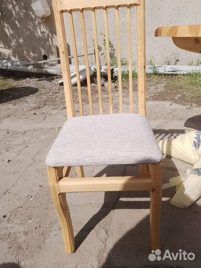 Стол четыре стула, новое сосна